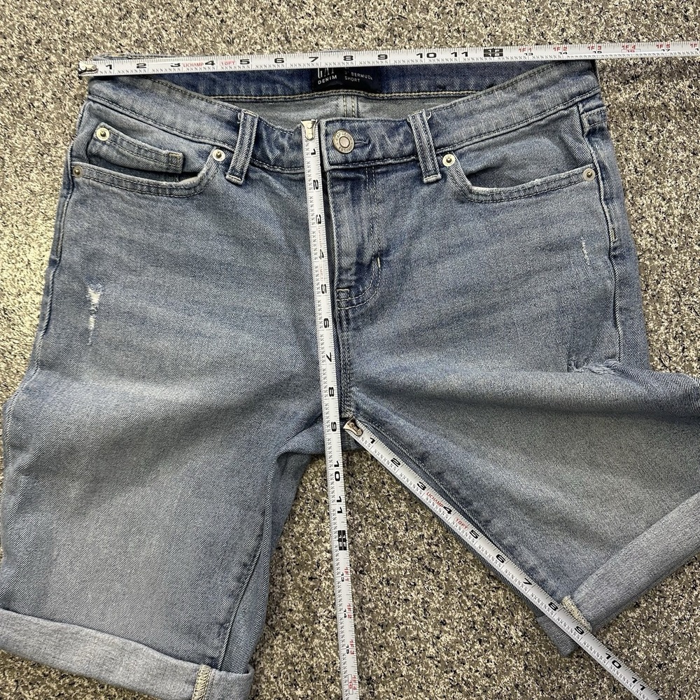 Gap Shorts Womens 4 27x9 Mid Rise Denim Jean Bermuda Cuffed Light Wash Stretch - Picture 5 of 5